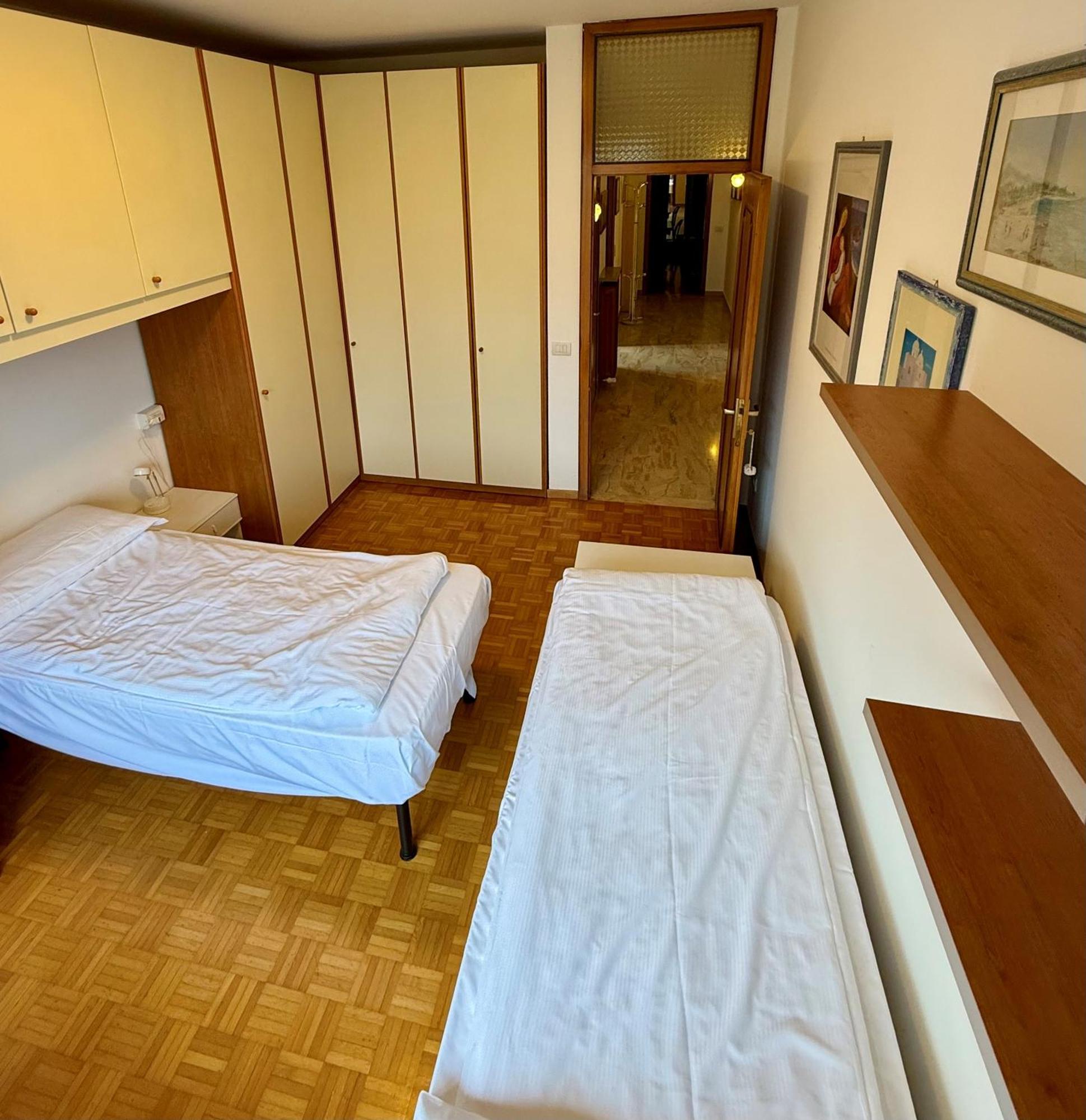 Apartamento Casa Vittoria Torbole Sul Garda Habitación foto