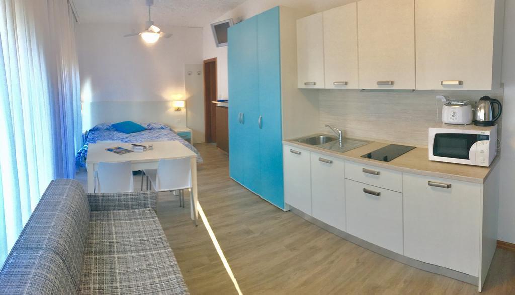 Apartamento Casa Vittoria Torbole Sul Garda Exterior foto