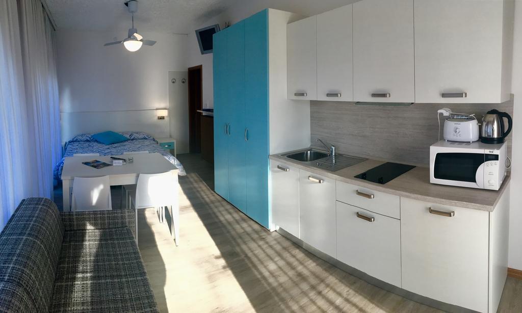 Apartamento Casa Vittoria Torbole Sul Garda Exterior foto